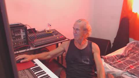 carlos online show from February 25, 12:59 pm