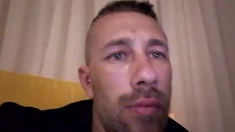 carlosrm440882 online show from February 22, 7:45 pm