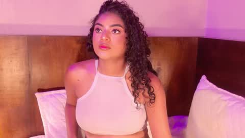 Carly Monroe  online show from October 27, 10:14 pm