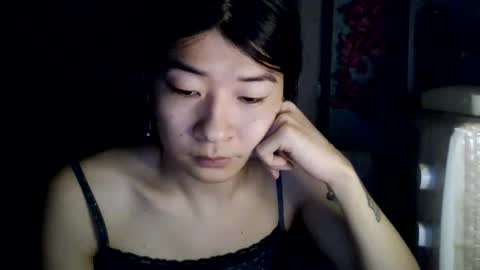 Snapshot of carlyjoy chatting on May 23, 6:23 pm CarlyJoy online show from May 23, 6:23 pm