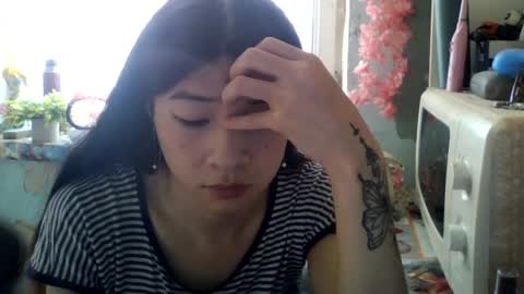 Snapshot of carlyjoy chatting on June 1, 6:15 am CarlyJoy online show from June 1, 6:15 am