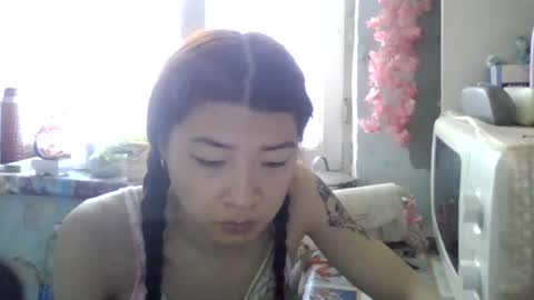 CarlyJoy online show from July 3, 1:50 pm