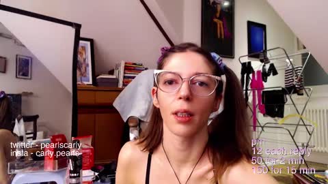 Snapshot of carlypearls chatting on January 5, 5:30 am Carly Pearls online show from January 5, 5:30 am