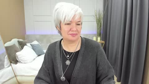 Carmen online show from December 22, 9:09 pm