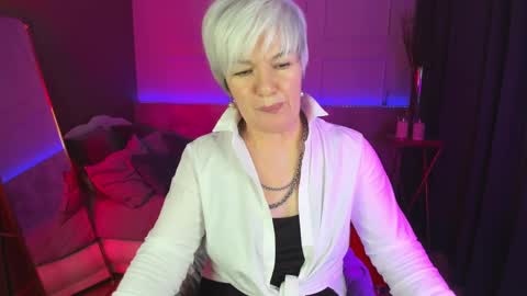 Carmen online show from February 26, 11:59 pm