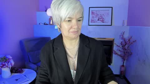 Carmen online show from September 19, 9:04 pm