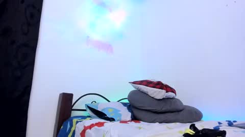 Snapshot of carmesix__ chatting on December 7, 4:42 am carmesix__ online show from December 7, 4:42 am