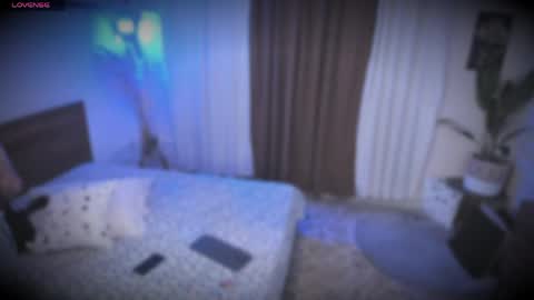Snapshot of carmillaross chatting on June 8, 12:38 pm CARMILLA ROSS online show from June 8, 12:38 pm