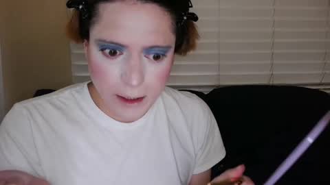 Snapshot of carnalflower95 chatting on April 12, 1:32 am Brooke online show from April 12, 1:32 am