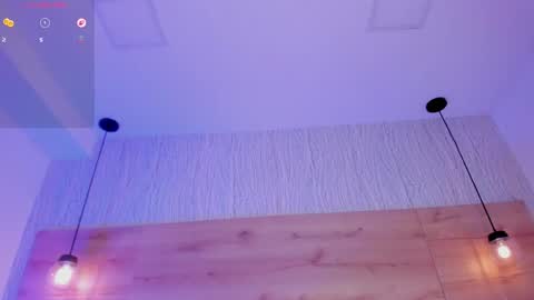 Snapshot of caro_duval chatting on May 6, 8:03 pm Caro online show from May 6, 8:03 pm
