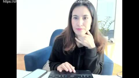 Snapshot of caro_gomezzm chatting on July 27, 1:07 pm carolina online show from July 27, 1:07 pm