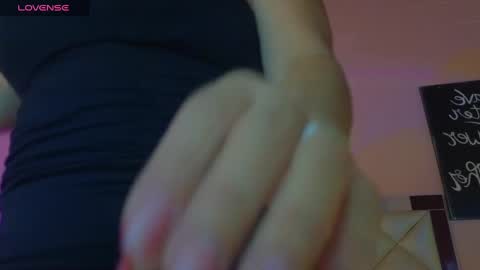 Snapshot of caro_zapata chatting on February 22, 8:40 am Carolina online show from February 22, 8:40 am