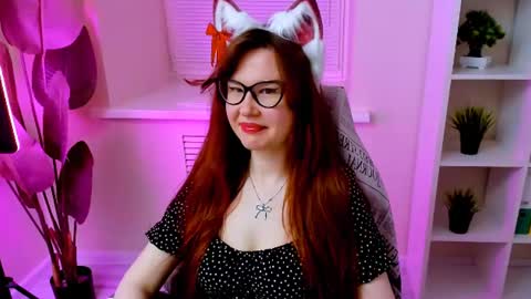 Snapshot of carol_carmen chatting on July 25, 11:24 pm Carol online show from July 25, 11:24 pm