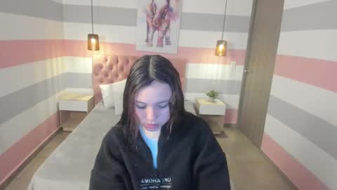 Snapshot of carol_pinter chatting on February 28, 12:52 pm Carol online show from February 28, 12:52 pm