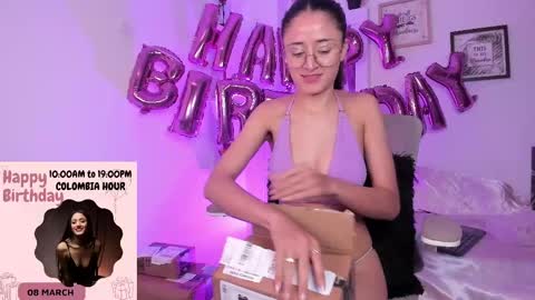 Caroline online show from March 8, 6:16 pm