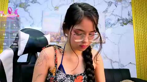 Snapshot of carolina11_pm chatting on July 15, 12:49 am CAROLINA online show from July 15, 12:49 am