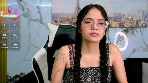 Snapshot of carolina23_pm chatting on June 15, 10:34 pm carolina23_pm online show from June 15, 10:34 pm