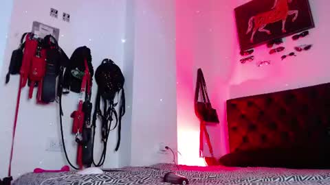Snapshot of carolina_blue_ chatting on June 21, 12:24 am Soft Carolina online show from June 21, 12:24 am