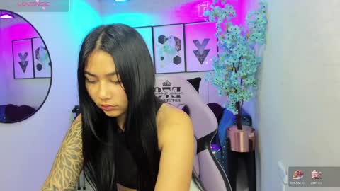 Snapshot of carolina_cherry chatting on June 6, 12:54 pm CAROLINA. online show from June 6, 12:54 pm