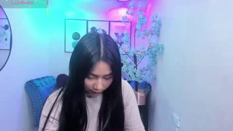 Snapshot of carolina_cherry chatting on June 13, 12:47 pm CAROLINA. online show from June 13, 12:47 pm