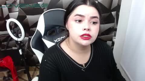 Snapshot of carolina_lee12 chatting on May 25, 2:06 am carolina online show from May 25, 2:06 am