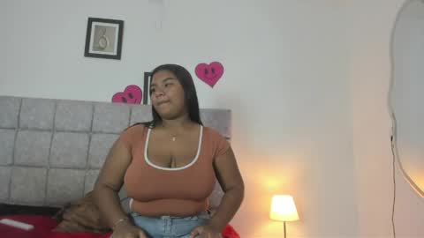 Snapshot of carolina_smith72 chatting on March 31, 4:40 pm carolina_smith72 online show from March 31, 4:40 pm