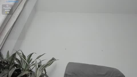 carolina_t online show from January 13, 1:23 am