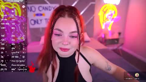 carolinadia online show from October 31, 8:21 pm