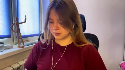 carolindueno online show from February 23, 7:39 am