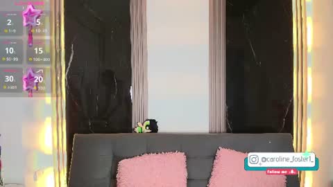 caroline_foster1 online show from June 23, 12:25 pm