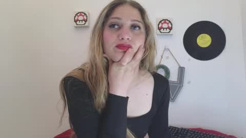 Carolina online show from May 2, 3:17 pm