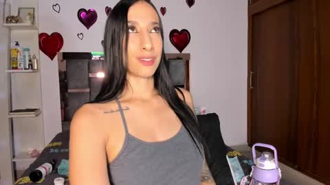 CAROLINE online show from February 19, 2:33 am