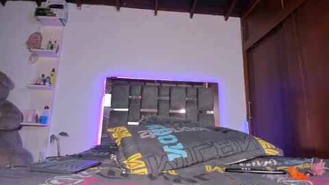 CAROLINE online show from September 19, 11:33 am