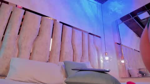 Snapshot of caroline_palmerr chatting on February 13, 3:13 am Carolina online show from February 13, 3:13 am