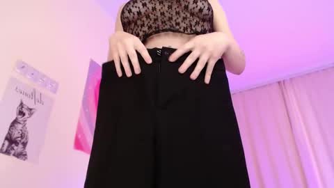 Snapshot of carolineamber chatting on November 15, 7:49 am Carlolina online show from November 15, 7:49 am