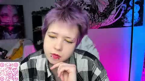 Snapshot of carolinerichter chatting on November 16, 3:12 am CarolineRichter online show from November 16, 3:12 am