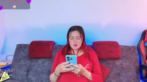 Carolinhe  online show from September 11, 9:37 pm