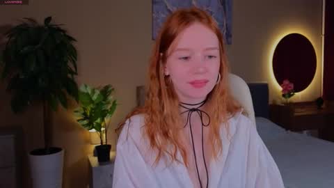 Snapshot of carolinnk chatting on September 27, 2:11 pm Caro online show from September 27, 2:11 pm