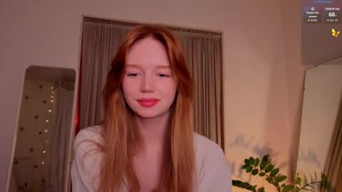 Snapshot of carolinnk chatting on December 16, 10:59 pm Caro online show from December 16, 10:59 pm