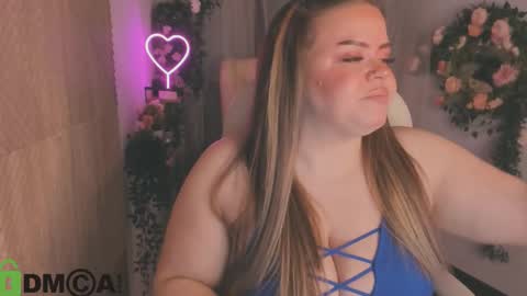 caroll_li online show from March 2, 1:04 am