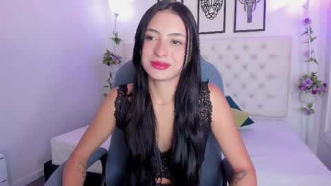 Snapshot of caroll_marquez chatting on July 16, 11:38 am caroll_marquez online show from July 16, 11:38 am
