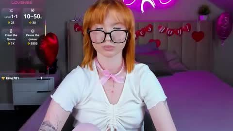 Anna online show from February 15, 9:30 am