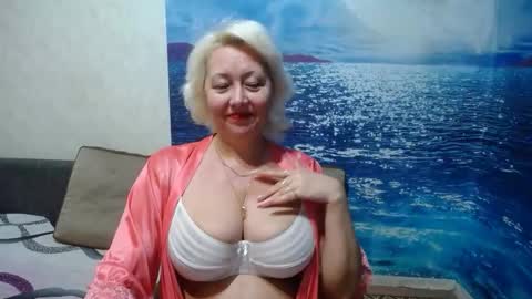 VicunaCool online show from April 24, 9:28 pm