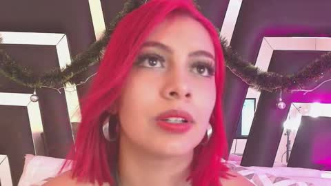 Snapshot of caroo_gomeez chatting on January 30, 9:47 pm Caro Gmez online show from January 30, 9:47 pm