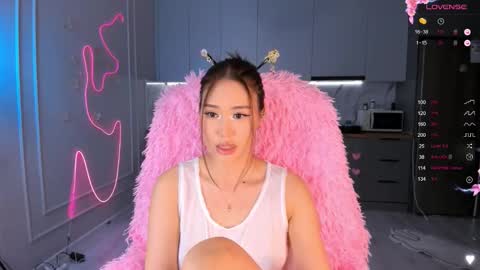 Snapshot of carpe_diemmm chatting on September 10, 10:43 pm Yummi online show from September 10, 10:43 pm