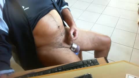 carredegazon online show from December 6, 10:16 am