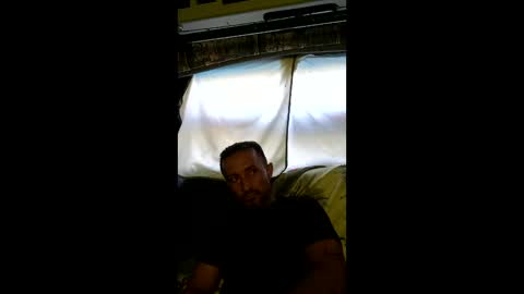 carrilloeverardo219 online show from March 22, 1:36 pm