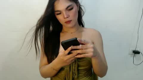 Snapshot of carsongrays chatting on June 27, 10:31 am Carson online show from June 27, 10:31 am