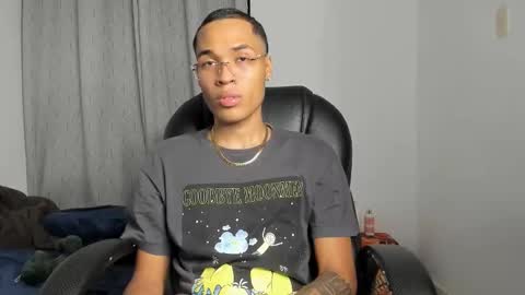 Snapshot of carterbrownbbc chatting on November 10, 1:04 am Carter online show from November 10, 1:04 am