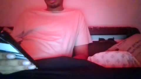 Snapshot of carvelj chatting on July 27, 12:39 am carvelj online show from July 27, 12:39 am